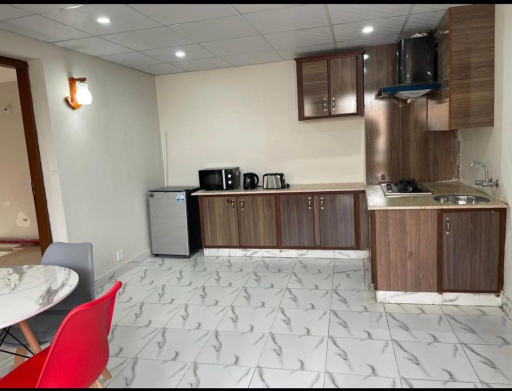 Marine Tower Apartment Rawalpindi Exterior foto