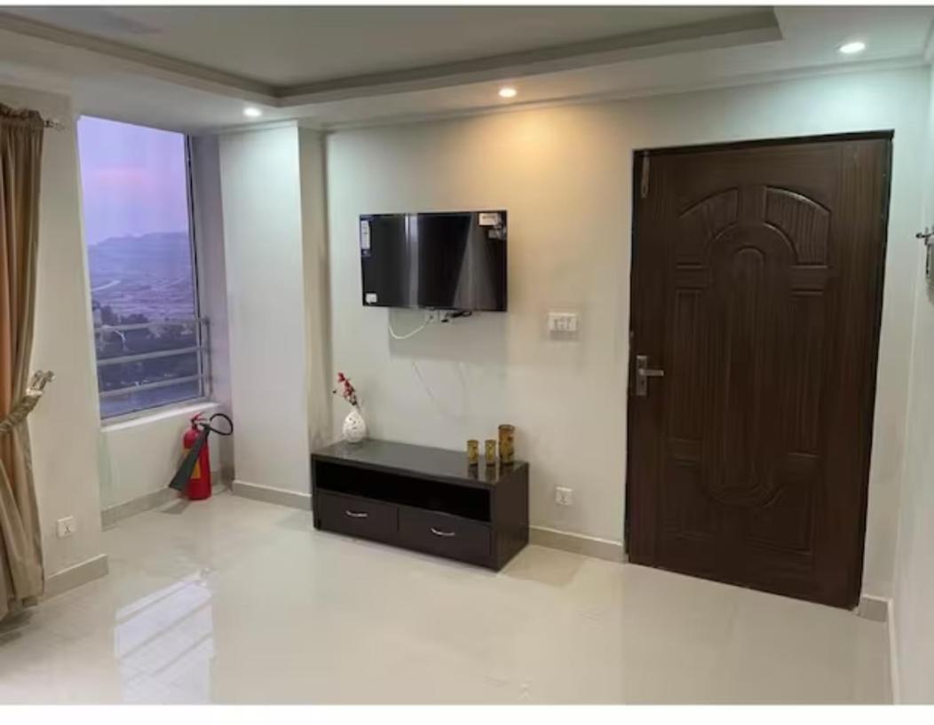 Marine Tower Apartment Rawalpindi Exterior foto